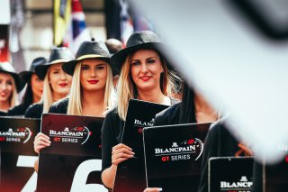 Grid Walk
