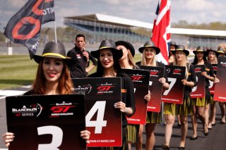 Grid Walk
