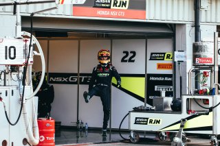 Pit Lane Race
