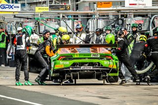 Pit Lane Race
