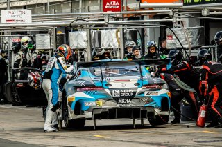 Pit Lane Race
