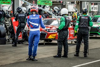 Pit Lane Race

