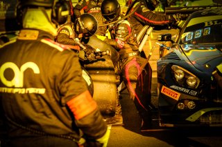 Pitlane, Race
