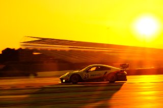 #20 GPX Racing UAE Porsche 911 GT3 R Benjamin Goethe GBR Jordan Grogor ZAF Stuart Hall GBR Silver Cup, Race
