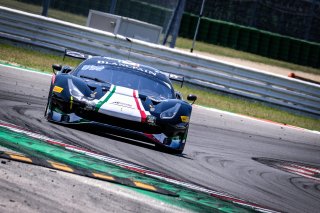 #52 AF Corse ITA Ferrari 488 GT3 Louis Machiels BEL Andrea Bertolini ITA Pro-Am Cup, Free Practice 1
