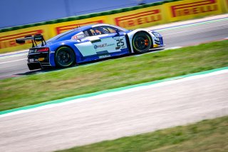 #25 Sainteloc Racing FRA Audi R8 LMS GT3 2019 Simon Gachet FRA Christopher Haase DEU -, Free Practice 1
