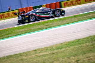 #52 AF Corse ITA Ferrari 488 GT3 Louis Machiels BEL Andrea Bertolini ITA Pro-Am Cup, Free Practice 1
