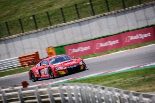 #5 Phoenix Racing DEU Audi R8 LMS GT3 2019 Kim-Luis Schramm DEU Frank Stippler DEU -, Free Practice 1
