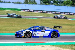 #25 Sainteloc Racing FRA Audi R8 LMS GT3 2019 Simon Gachet FRA Christopher Haase DEU -, Free Practice 1

