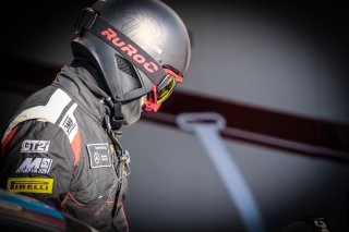 Free Practice 2, Pitlane
