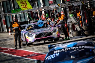 Free Practice 2, Pitlane
