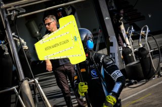 Free Practice 2, Pitlane
