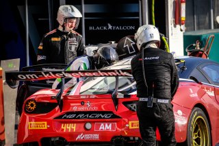 Free Practice 2, Pitlane

