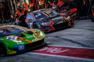 Pitlane, Race 1
