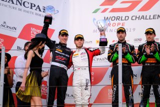 Podium, Race 1
