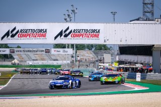 #25 Sainteloc Racing FRA Audi R8 LMS GT3 2019 Simon Gachet FRA Christopher Haase DEU -, Race 2
