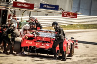 Pitlane, Race 2
