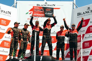 Podium, Race 2
