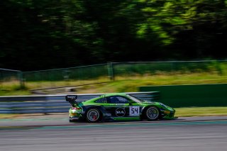 #54 Dinamic Motorsport ITA Porsche 911 GT3 R, Track
