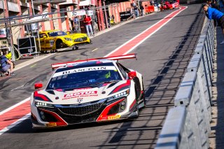 #30 Honda Team Motul **** ITA Honda Acura NSX GT3 2019, Pitlane
