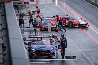 Free Practice 1, Pitlane
