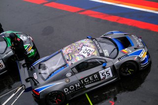 Free Practice 2, Pitlane

