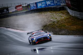 #89 Akka ASP Team FRA Mercedes-AMG GT3 Nico Bastian DEU Thomas Neubauer FRA Silver Cup, Free Practice 2
