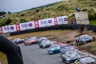 Race 1
