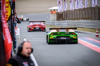 Pitlane, Race 1
