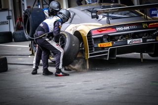 Pitlane, Race 1
