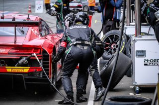 Pitlane, Race 1
