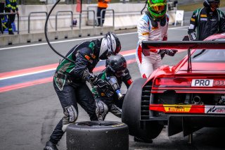 Pitlane, Race 1
