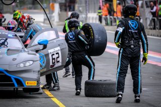 Pitlane, Race 2
