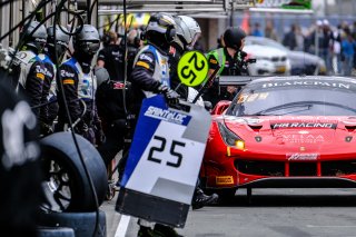 Pitlane, Race 2
