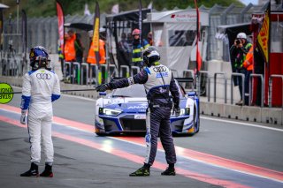 Pitlane, Race 2
