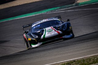 #52 AF Corse ITA Ferrari 488 GT3 Louis Machiels BEL Andrea Bertolini ITA Pro-Am Cup, Free Practice 1
