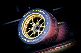 Free Practice 2, Pitlane
