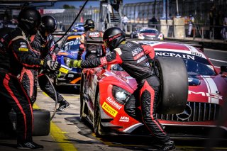 Free Practice 2, Pitlane
