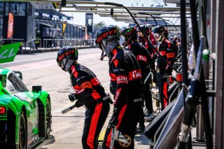Free Practice 2, Pitlane
