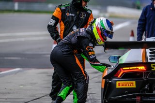 Pitlane, Race 2
