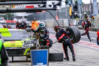 Pitlane, Race 2
