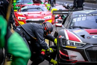 Pitlane, Race 2
