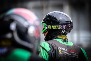 Pitlane, Race 2
