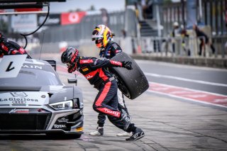 Pitlane, Race 2
