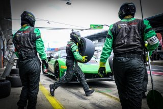 Pitlane, Race 2
