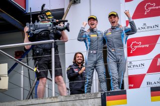 Podium, Race 2
