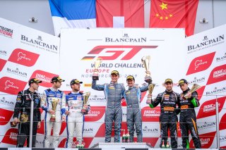 Podium, Race 2
