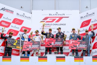 Podium, Race 2
