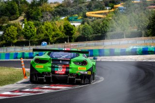 #333 Rinaldi Racing DEU Ferrari 488 GT3 Rinat Salikhov RUS David Perel ZAF Pro-Am Cup, Free Practice 1
