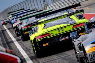 Free Practice 2, Pitlane
